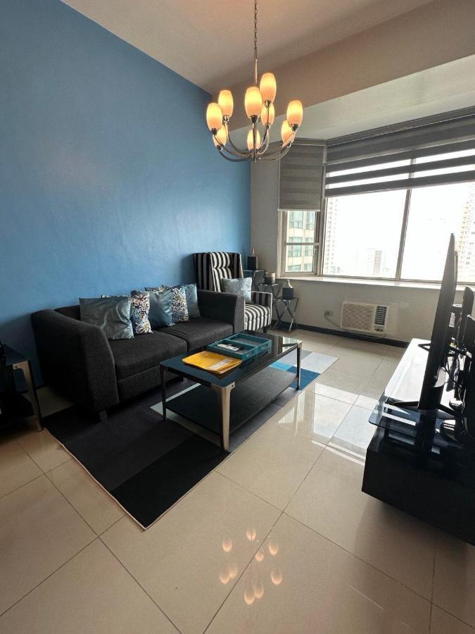 Suites De Marina Manila With Netflix Ngoại thất bức ảnh