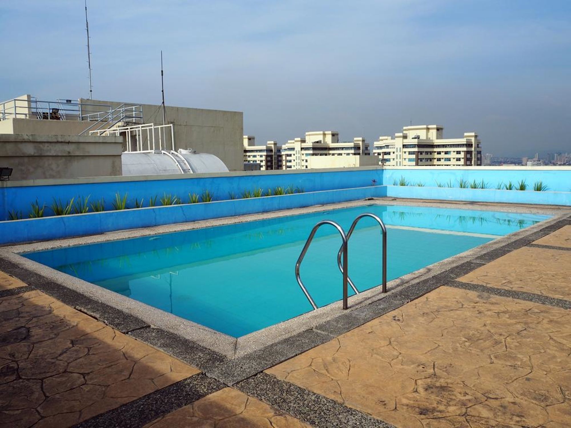 Suites De Marina Manila With Netflix Ngoại thất bức ảnh